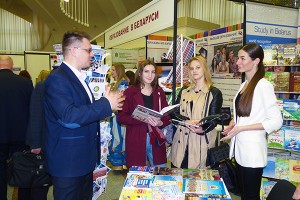 Участвуем в молодежной выставке "100 идей для СНГ"